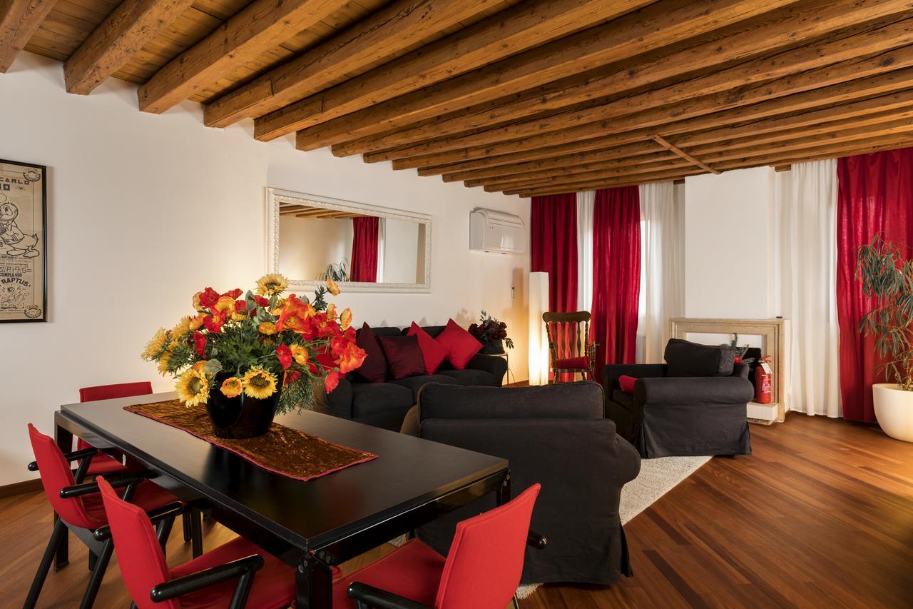 Elegant Terrace Apartment Near Piazza San Marco Last Floor No Lift ヴェネツィア エクステリア 写真